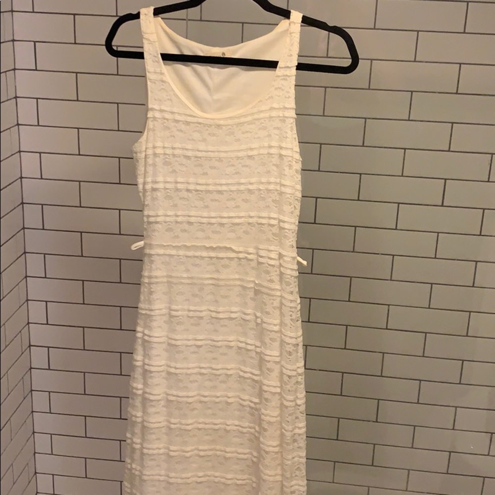 White Lace Maxi